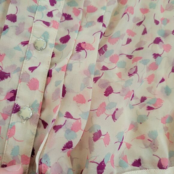 Hinge Floral Blouse - Picture 6 of 10